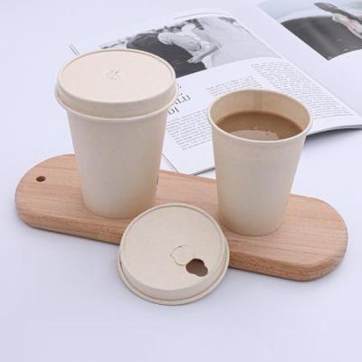 Paper coffee cup with lid